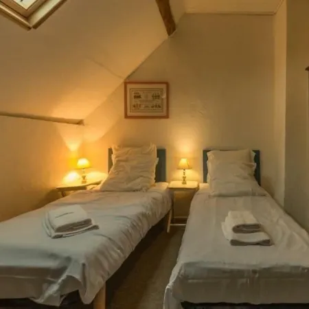 House La Maison De Celestine Дом отдыха *